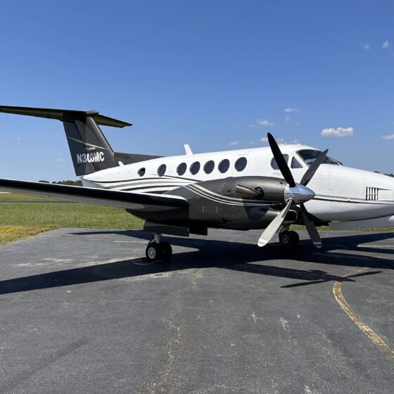 Beechcraft King Air 300